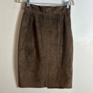 DANIER Sz 10 Suede Pencil Skirt In Chocolate Brown Lined Zipper Closure